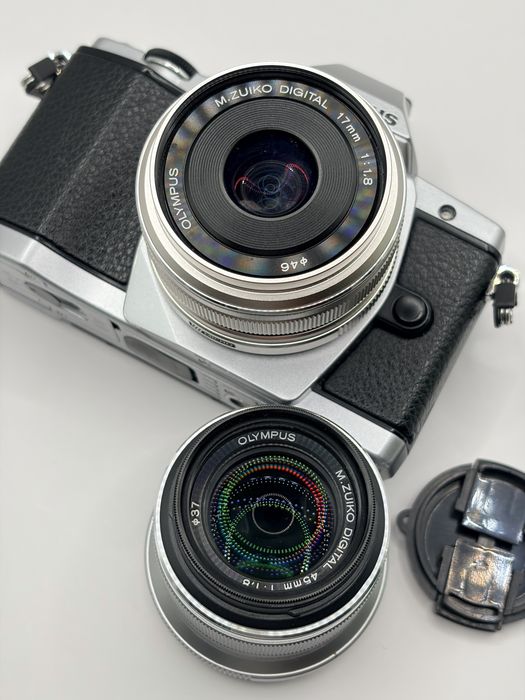 Olympus OM-D E-M5 + 2 obiektywy – super stan