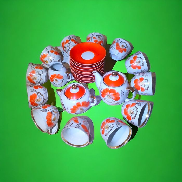 Чайный сервиз Маки  высший сорт 27 предметов 12 персон