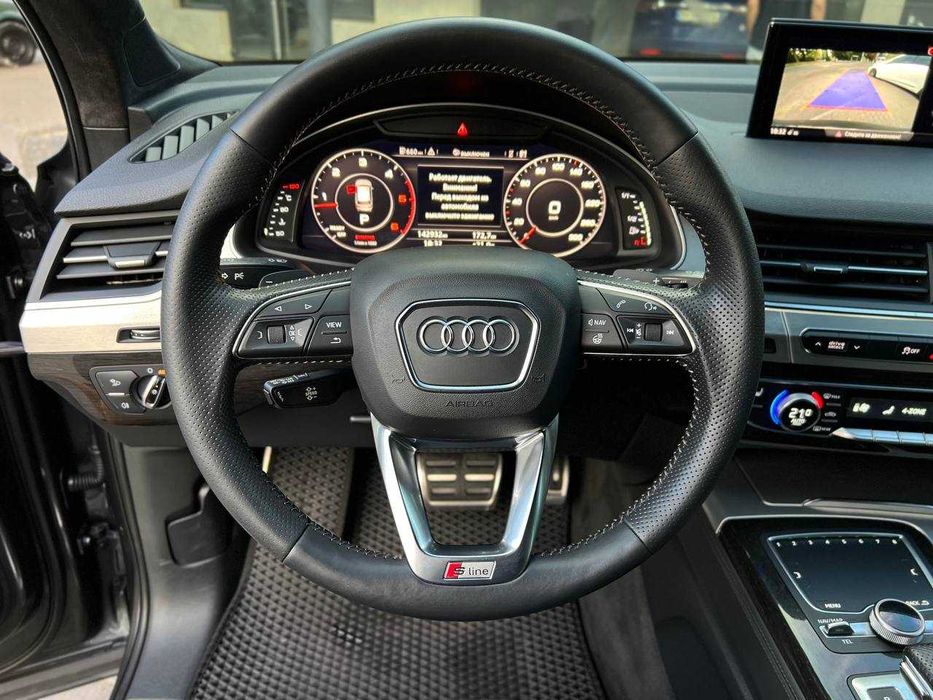 Audi Q7 S-Line 2015