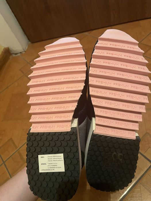 Snakersy damskie Santorio 38