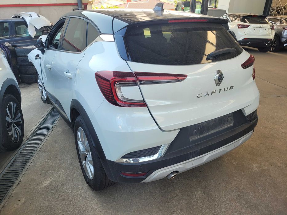 Renault Captur 2022 para peças