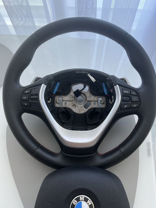 Руль BMW F30 F31 F25 F15 F32 F22