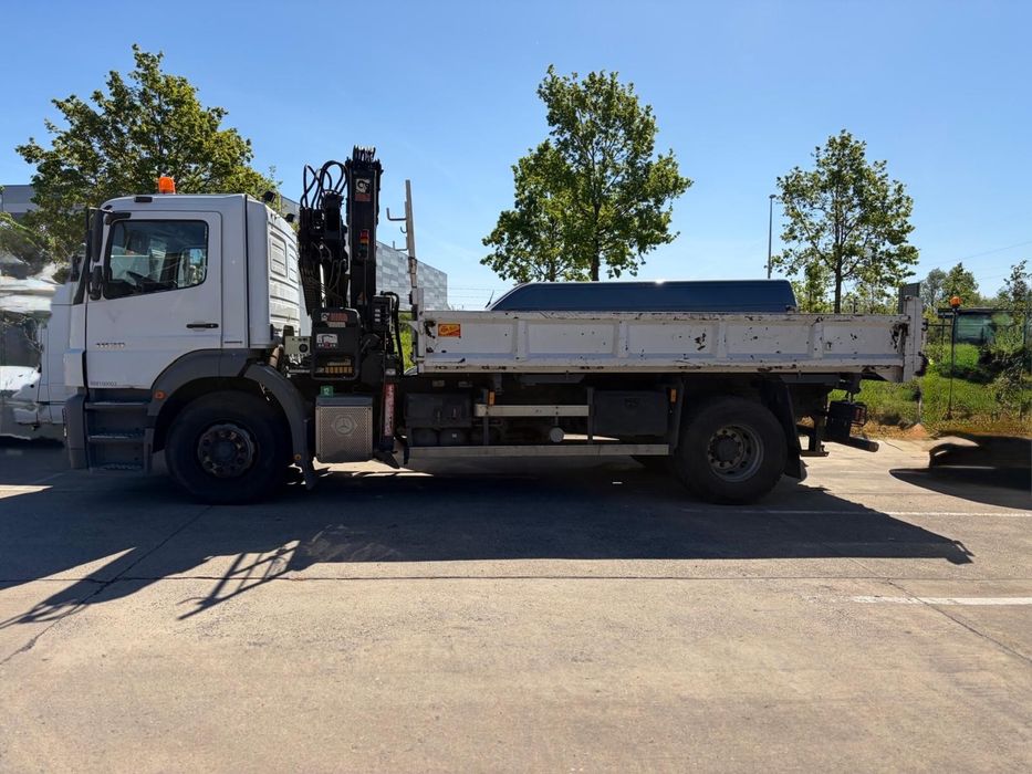 MERCEDES AXOR 19Ton 290cv Caixa Tri-Basculante c/ Grua e Radiocomando ###OPORTUNIDADE###