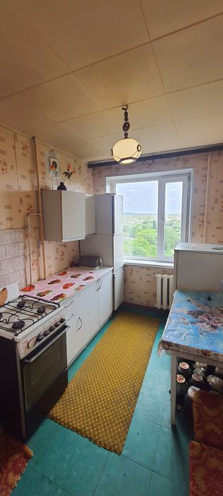 Продається 2-кімн квартира, вул. Чарівна