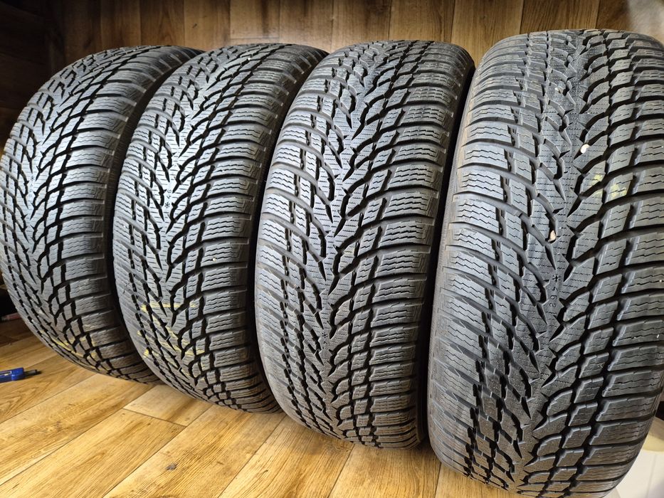 215/60/16 Nokian komplet Zima 8mm 19r Magazynowane