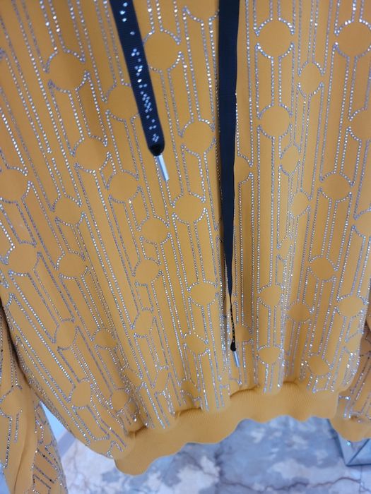 Bluza cyrkonie t.a.t.u. M