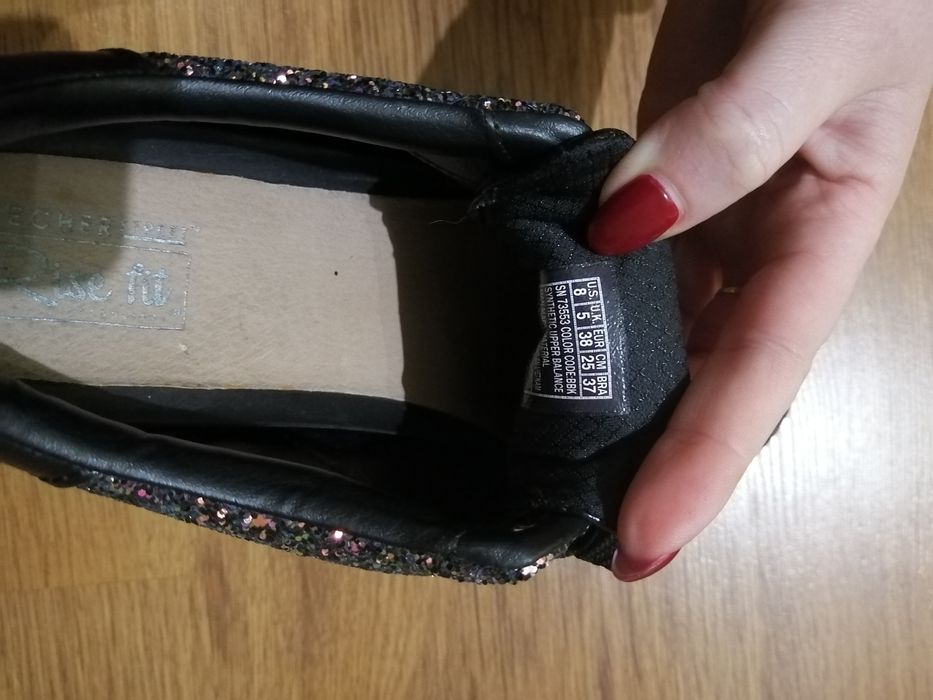 Кеди Sketchers 38 р.