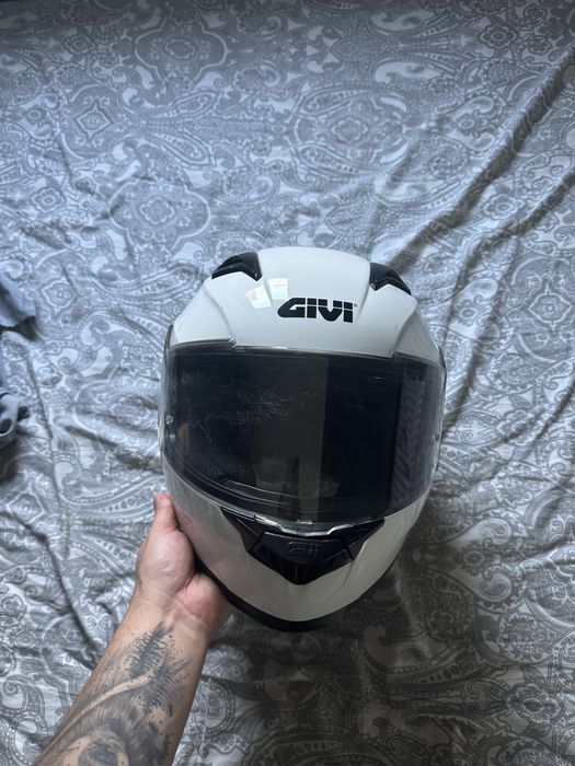 Capacete Givi tam L