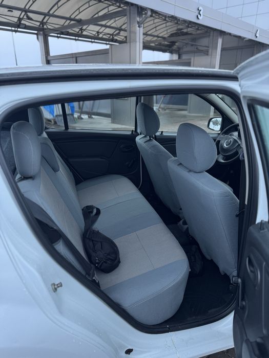 Dacia Sandero 2010 рік 1.5 дизель