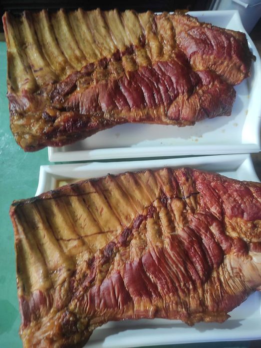 М'ясо копчене, ковбаса, мясо копченое