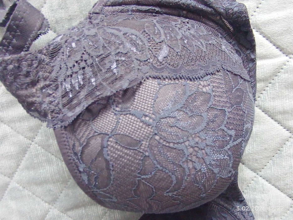 Triumph biustonosz damski 85 E