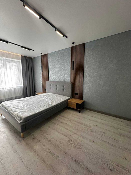 1 кімнатна з ремонтом жк княгинин центр ратуша