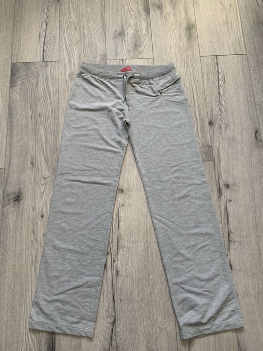 Жіночі спортивні штани