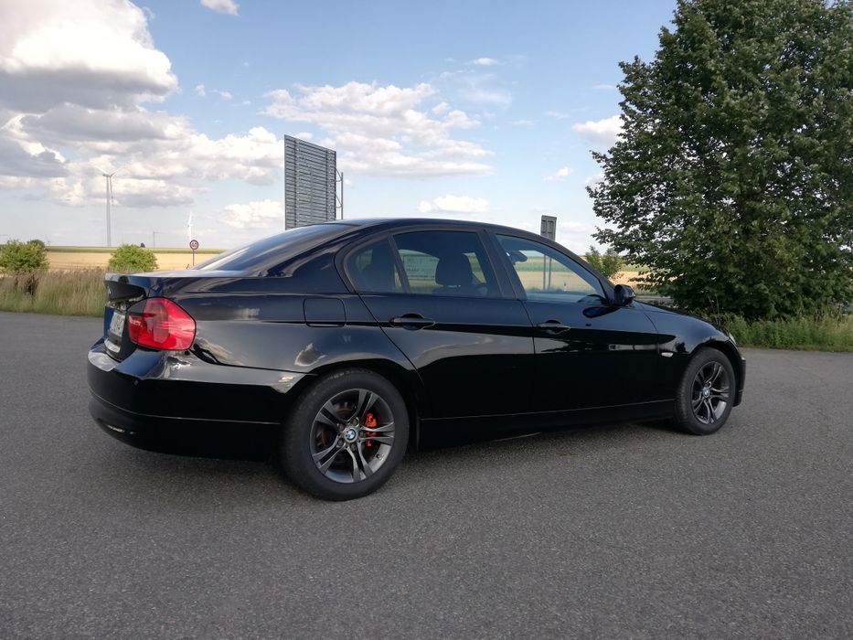 BMW Seria 3 E90 320 Benzyna 170 KM