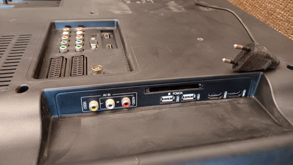 Tv  lcd crown fabrico japones