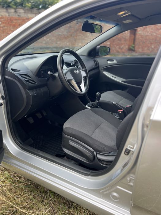 Продам свій Hyundai Accent 2013