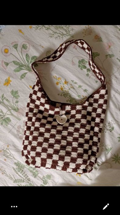 Lindos sacos em crochet