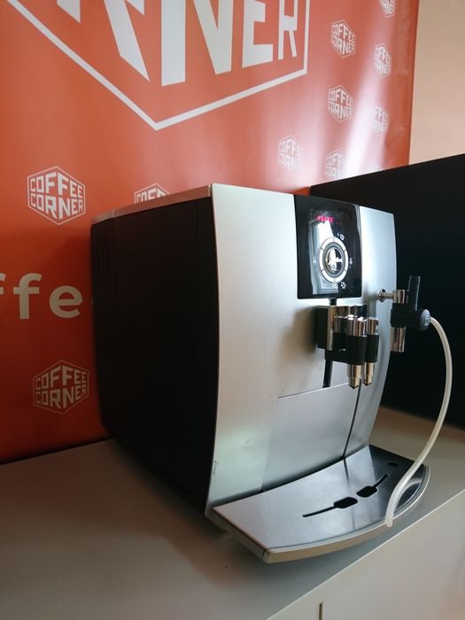 Кофемашина Швейцарський Кавовий апарат Jura Impressa J5