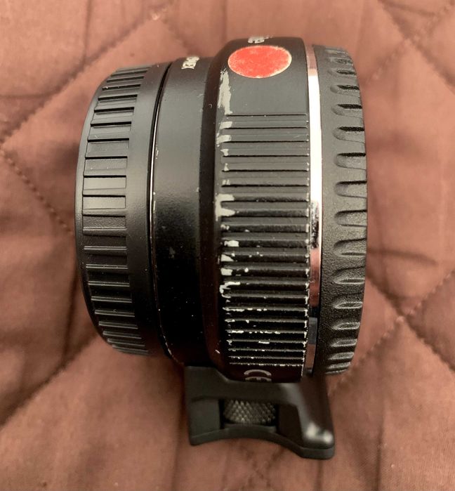 Adaptador Commlite CM-EF-NEX de lentes EF/EFs para câmeras E