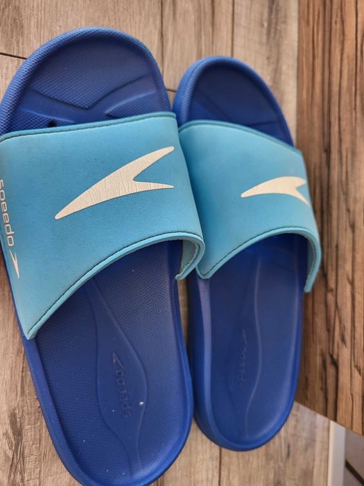 klapki basenowe plażowe speedo chłopience 31 r.