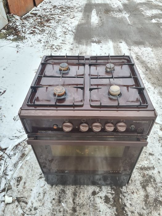 Газовая плита,  печь,  плитка, печка,  пічь газова