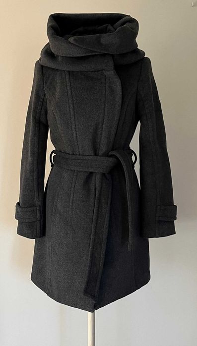 Płaszcz damski ZARA rozmiar 36