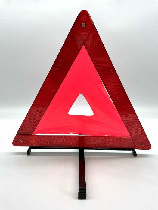 Набір Автомобіліста 07, аптечка, вогнегасник, знак, сумка.