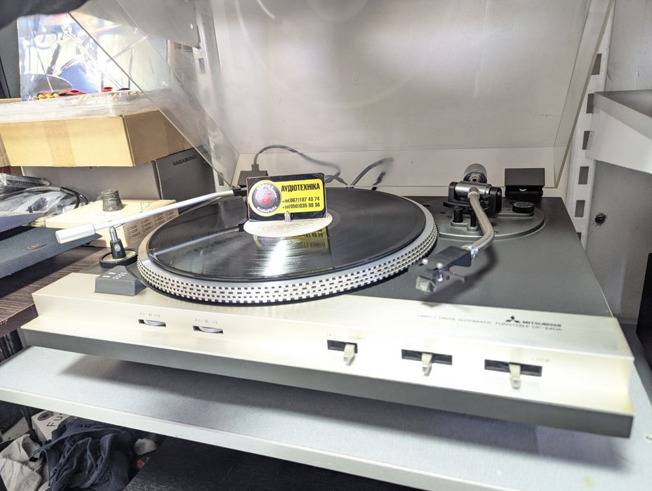 ТОП Виниловый проигрыватель Mitsubishi DP-84DA. Direct Drive. Вес 10кг