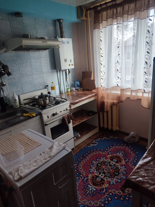 Сдам 2 кімнатну квартиру по суточно