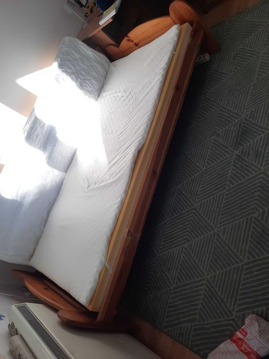Łóżko 210x90 dla wysokiej osoby solidne stabilne mocne sosnowe drewno