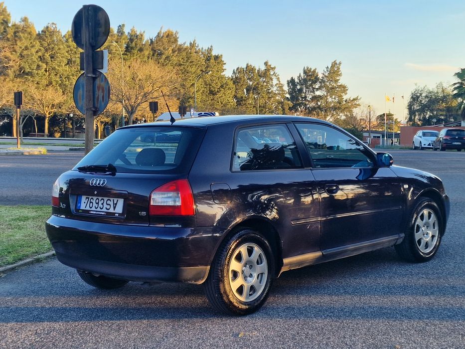 Audi A3 1.6 (APENAS 175.000KM)