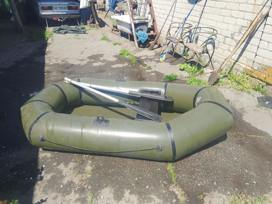 продам човен б/у