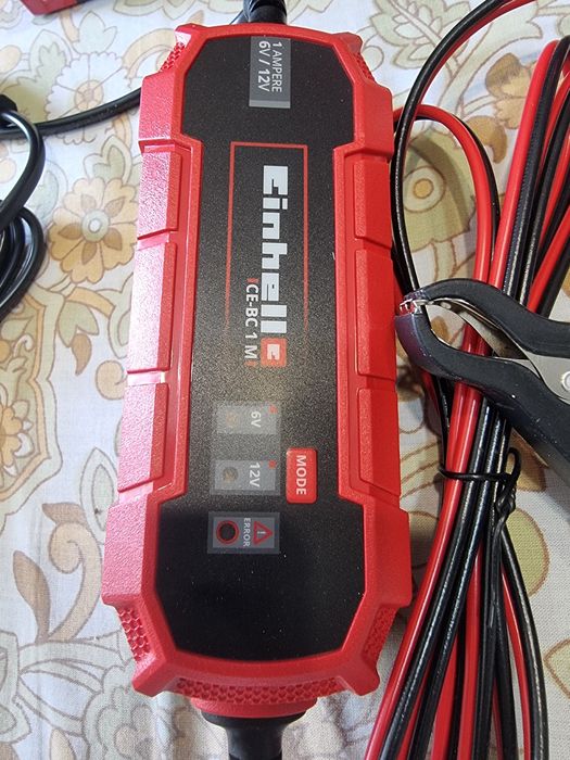 Inteligentny prostownik einhell CE-BC 1M