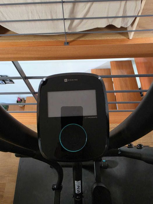 Bicicleta elíptica Domyos Essential+ 06