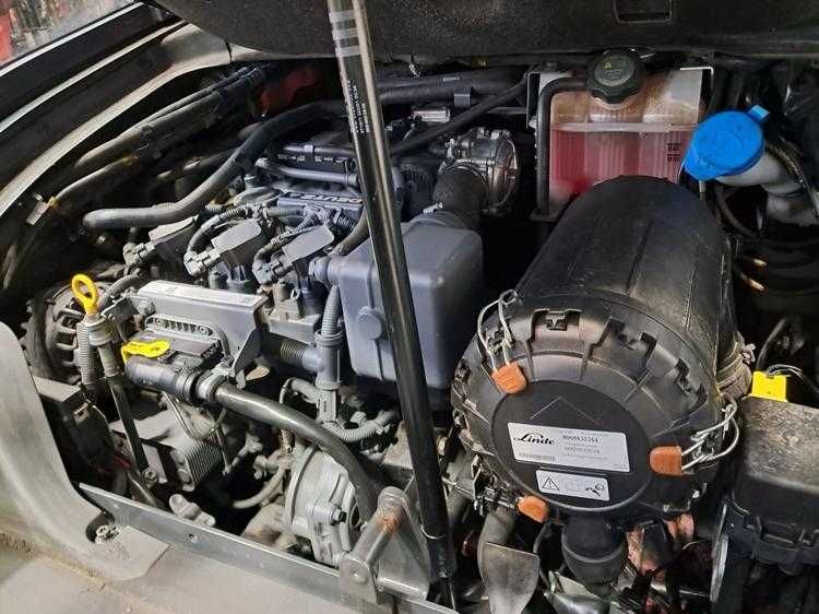 Wózek widłowy udźwig 3000kg LPG Linde H30 2021 rok 1202