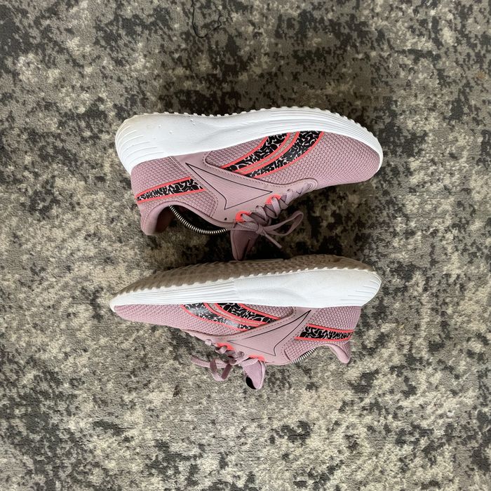 Продаю Б/У взуття (nike ,adidas і інші ) в гарному стані