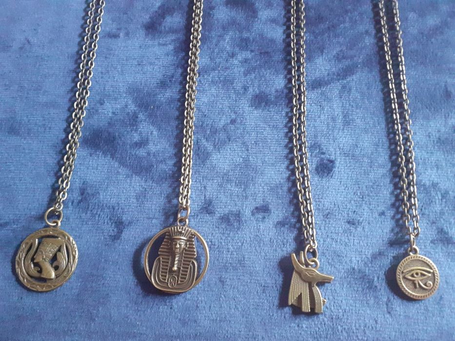 4 Corrente Egípto pingente Horus Anubis Faraó Nefertiti Coleção