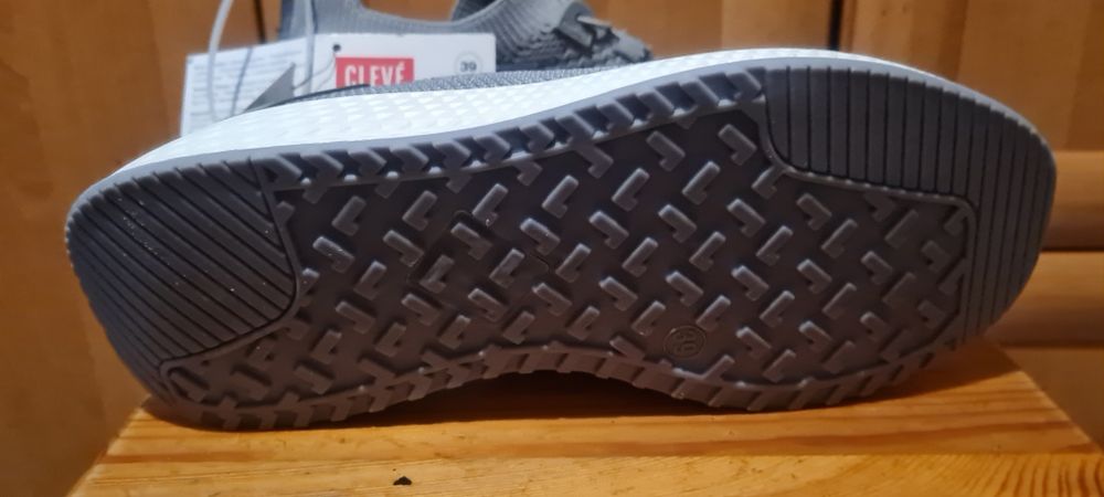 Buty damskie szare nowe r.39 Cleve sportowe
