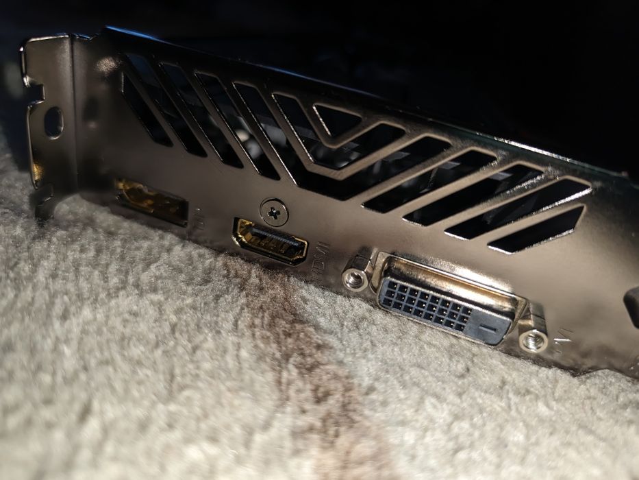 Відеокарта Gigabyte GeForce GTX 1050 Ti D5 4G