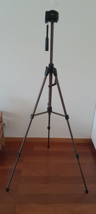 Câmera Canon Legria HFR5806 +CartãoMem128GB +Mala armazenamento +Tripé