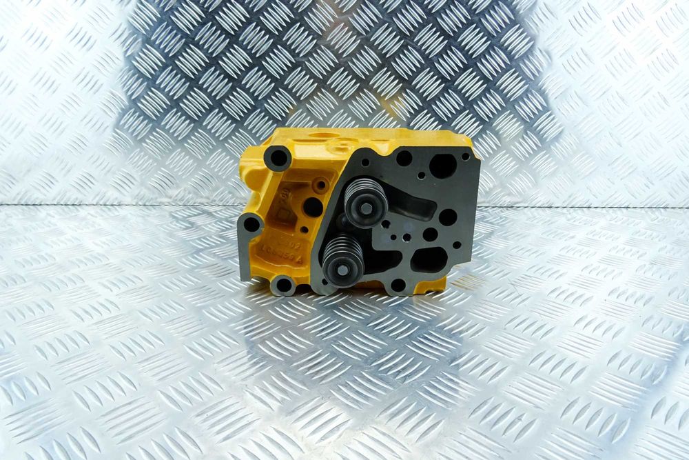 Głowica do silnika Liebherr D926 A5.Dźwig Liebherr.Cylinder head Crane