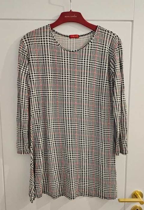 Dzianinowa sukienka rozmiar M/L Influence