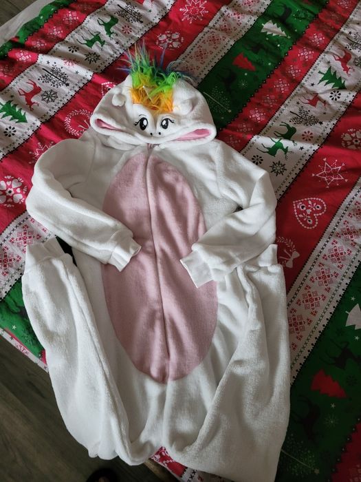 Strój jednorożec bal przebierańców piżama 146 cm