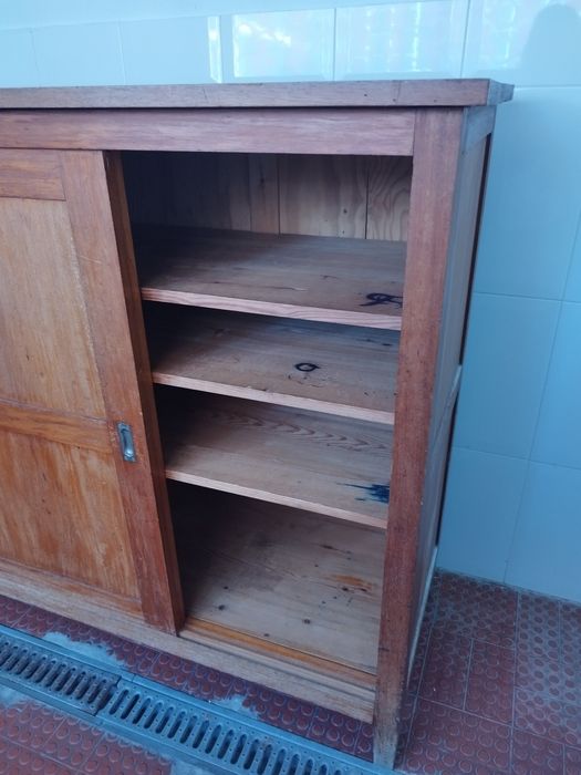 Móvel Madeira Maciça