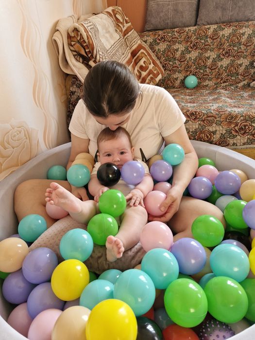 Сухий басейн 200 кульок