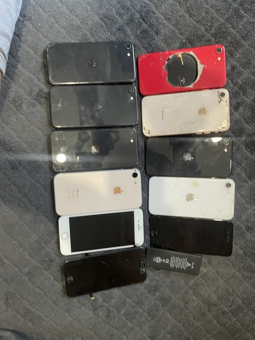 IPhone se 2020 6шт Iphone 8 2шт +запчасти