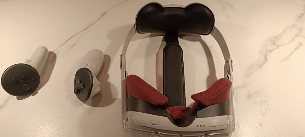 Meta Quest 3 (128GB) - Como Novo - Pouco Uso - Realidade Mista