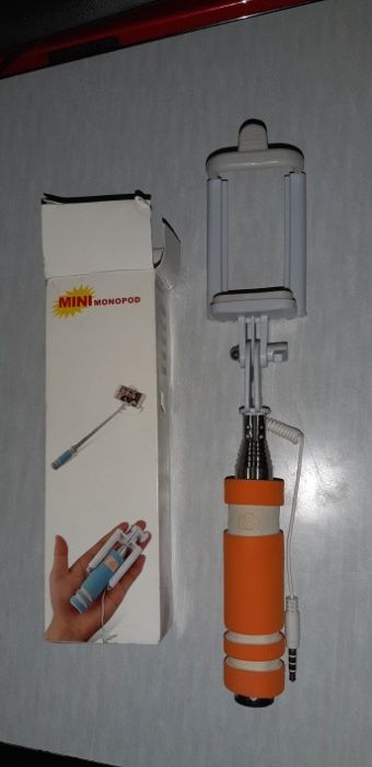 Сэлфи палка для телефонов -новые.