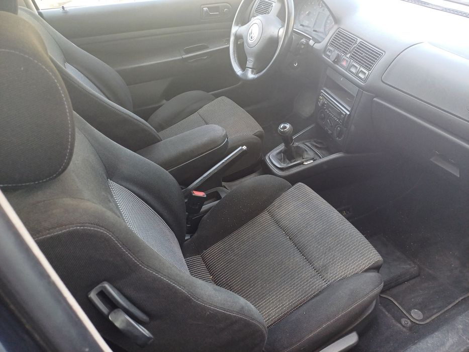 VW Golf 1.6 Conforline