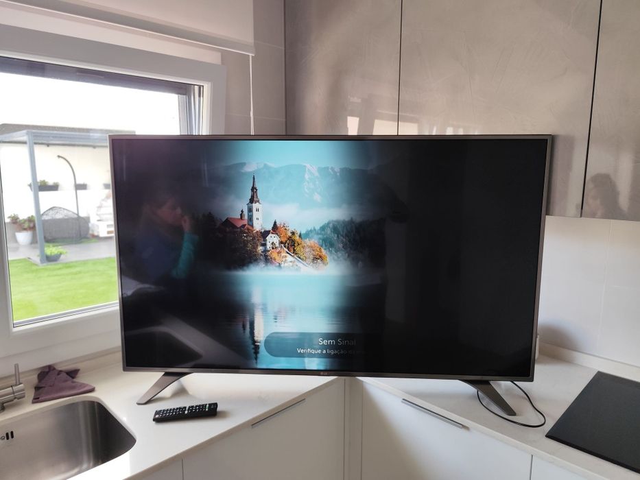 LCD LG 55 polegadas (com avaria)